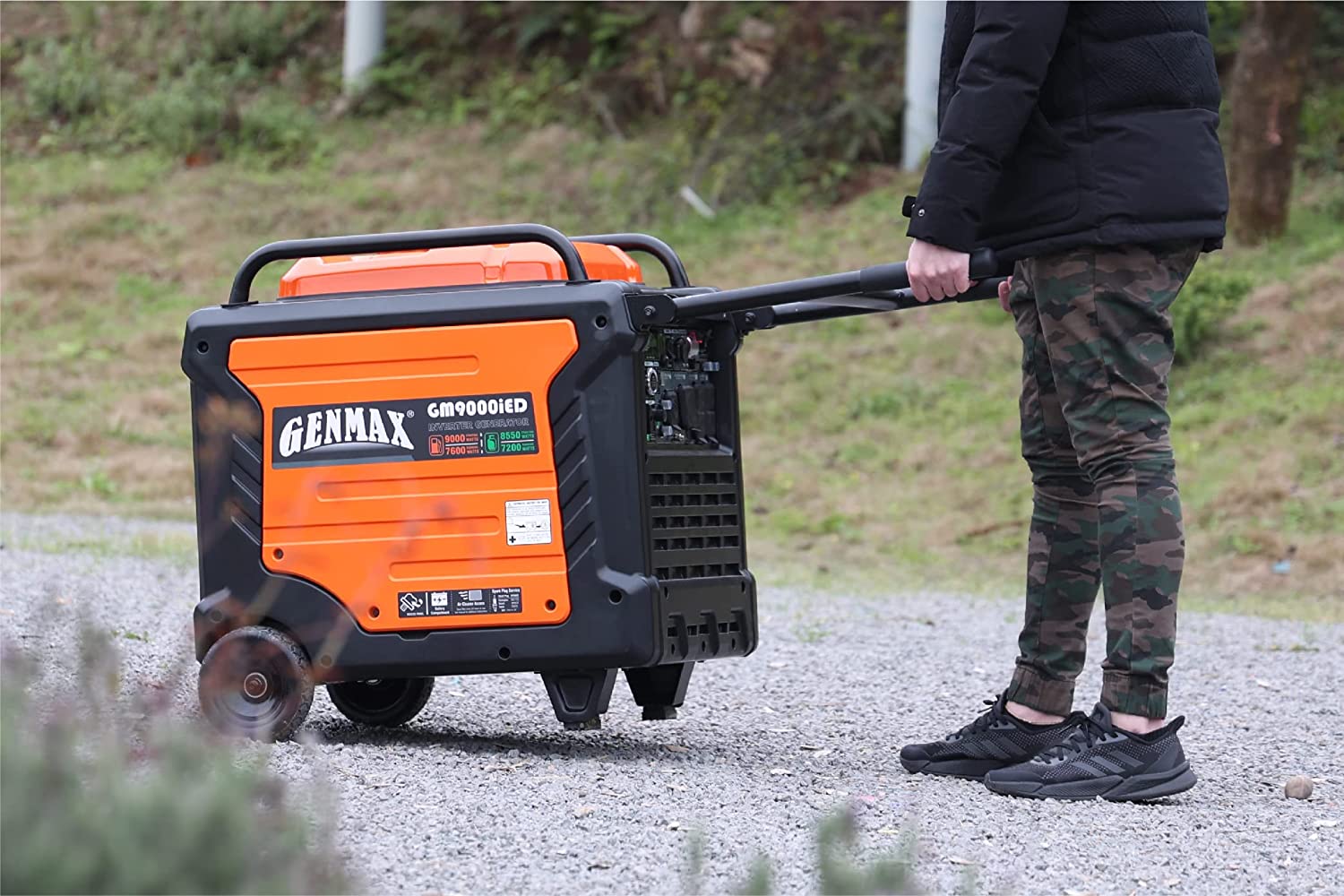 GENMAX Portable Inverter Generator 9000W Super Quiet Gas propane Powered Engine