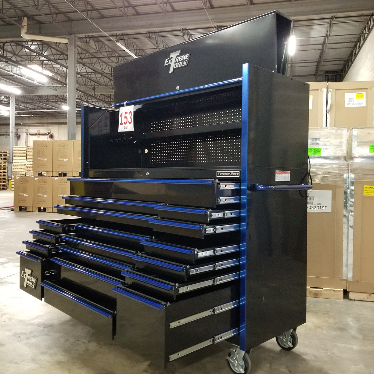 n- used toolboxShowroom Demo C RTB Exclusive 72 x 25 19 Drawers Roller Cabinet & Hutch Combo C Black/Bluen-